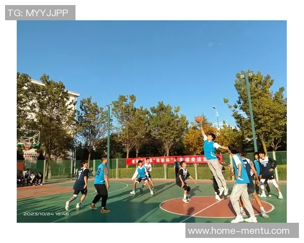 中能足球队奋勇争先努力拼搏展现青春风采与团队精神